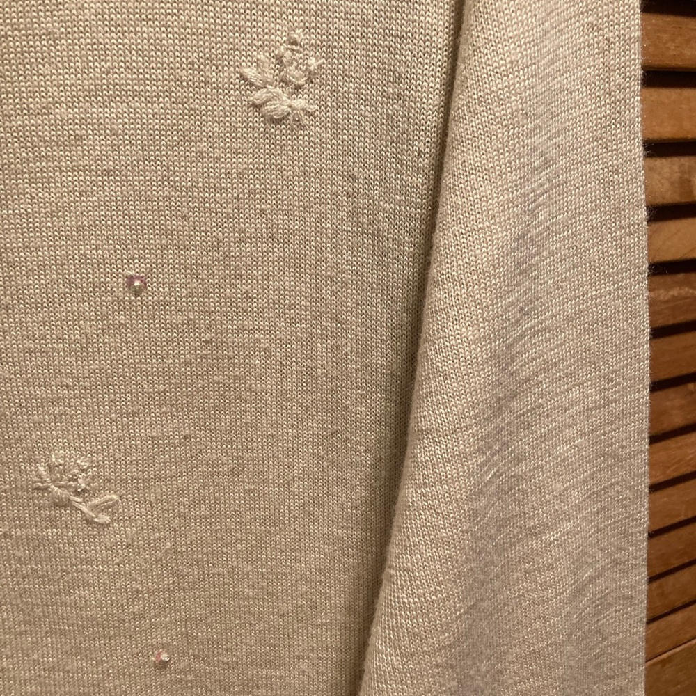 Carolyn Taylor Beige Embroidered & Embellished Cardigan - Picture 8 of 12